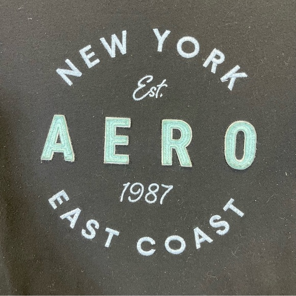 Aeropostale Classic Crew T-Shirt. Size Medium. In good used condition! - Picture 2 of 5